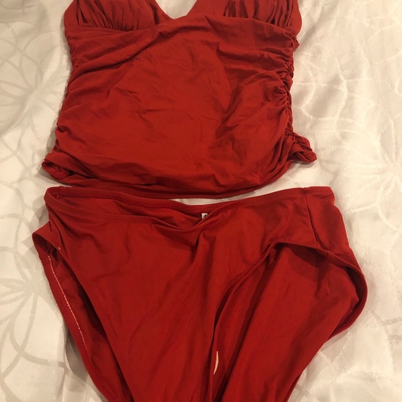 Burnt orange tankini - Picture 1 of 4